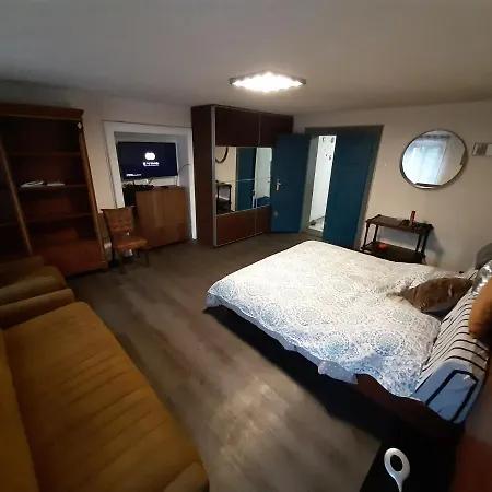 Apartamento Dogs Baronesse Pasja Grofica Idrija